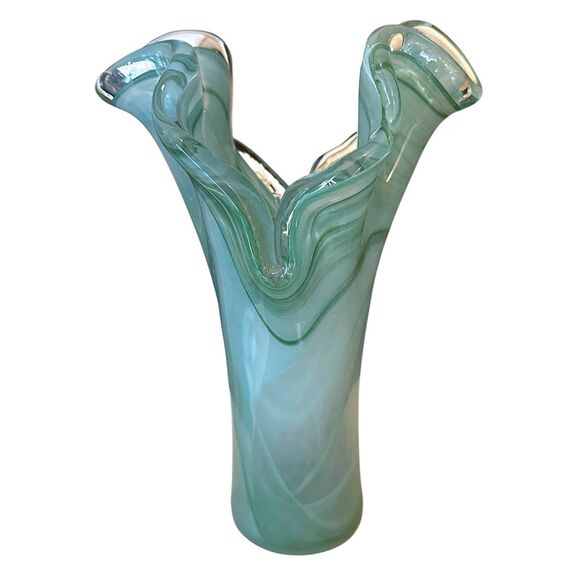 Murano Glass Vase – Clear & Turquoise Hand-Blown Art Glass – Crafted in Italy - Picture 2 of 15